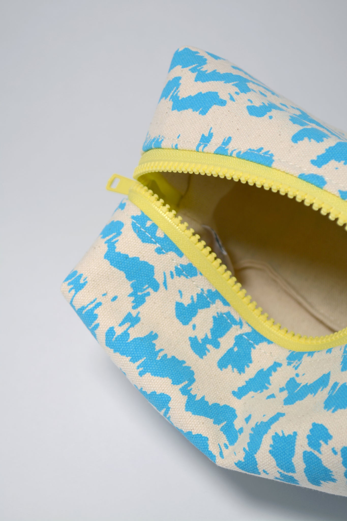 Party Animal Neon Dopp Kit