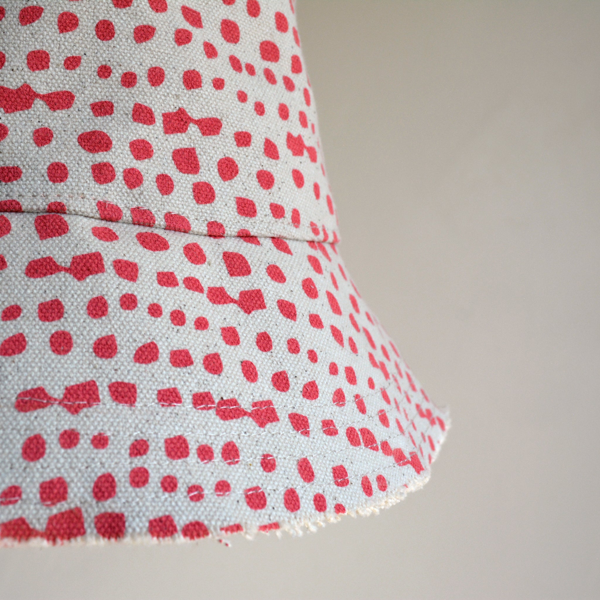 Incana Bucket Hat
