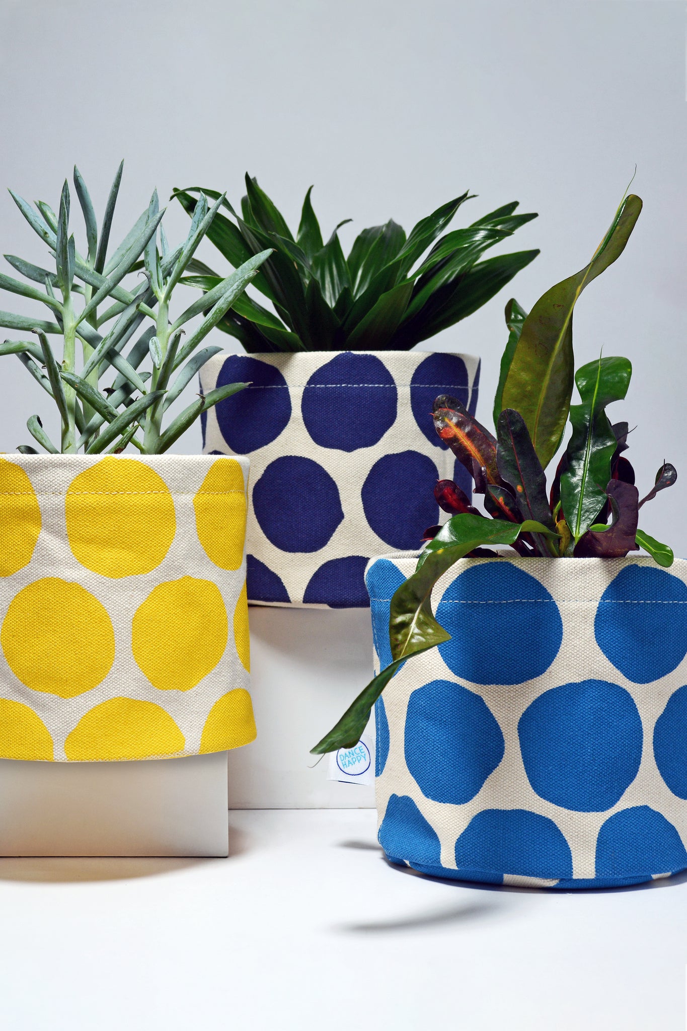Large Circles Round Bin/Canvas Planter