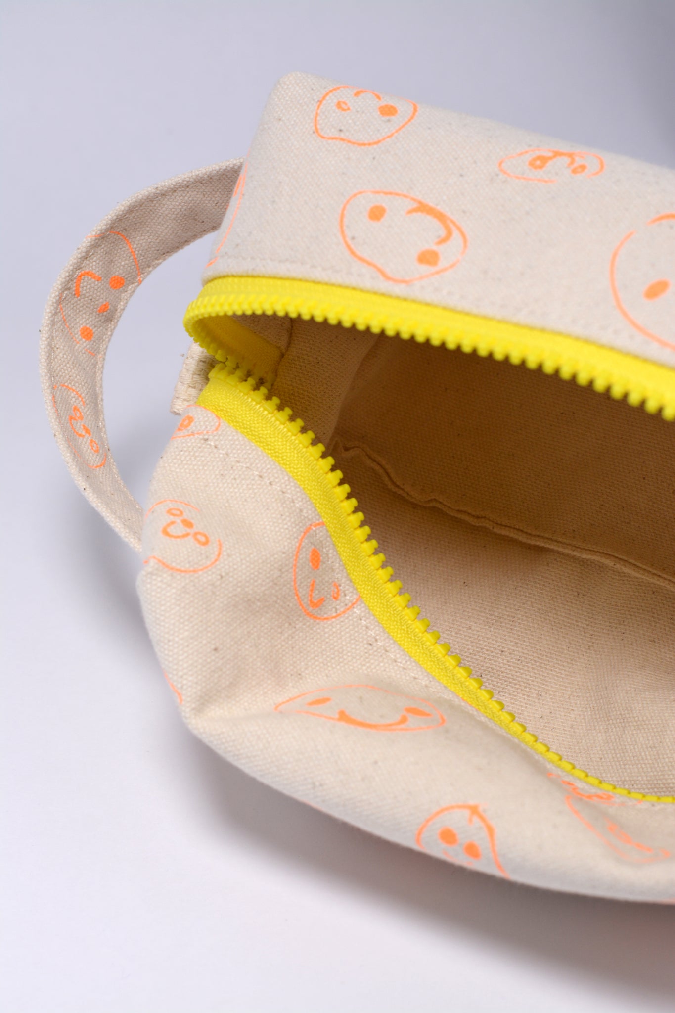 All Smiles Neon Dopp Kit